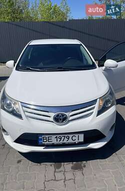 Седан Toyota Avensis 2012 в Николаеве