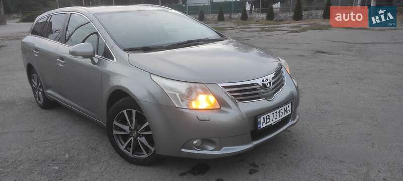Универсал Toyota Avensis 2008 в Виннице