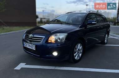 Универсал Toyota Avensis 2006 в Чернигове