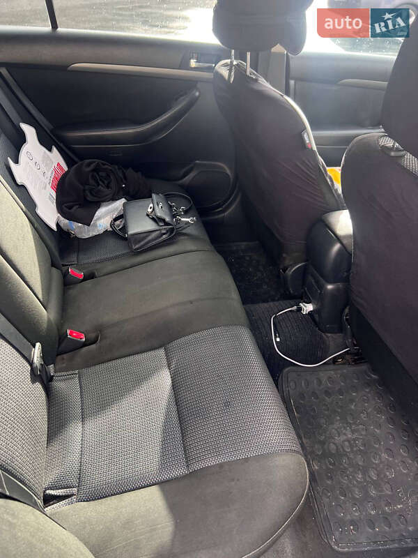 Универсал Toyota Avensis 2007 в Виннице