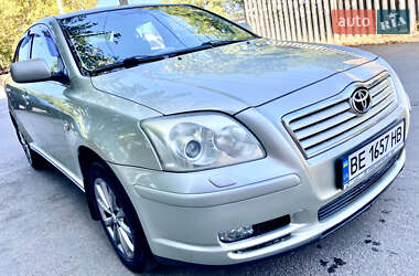 Седан Toyota Avensis 2003 в Николаеве