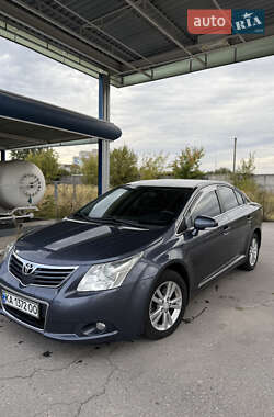 Седан Toyota Avensis 2008 в Шостке