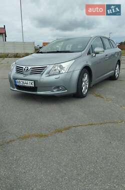 Универсал Toyota Avensis 2010 в Виннице