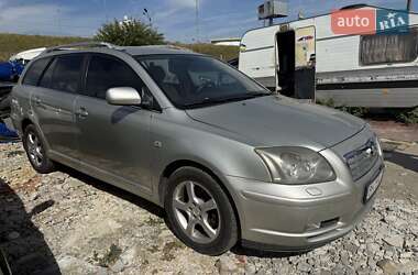Універсал Toyota Avensis 2003 в Києві