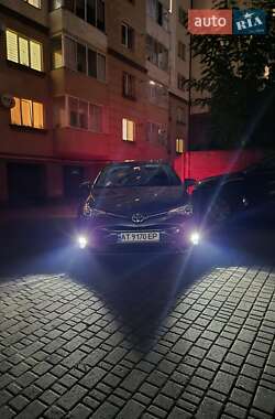 Универсал Toyota Avensis 2016 в 