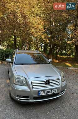 Універсал Toyota Avensis 2003 в Чернівцях