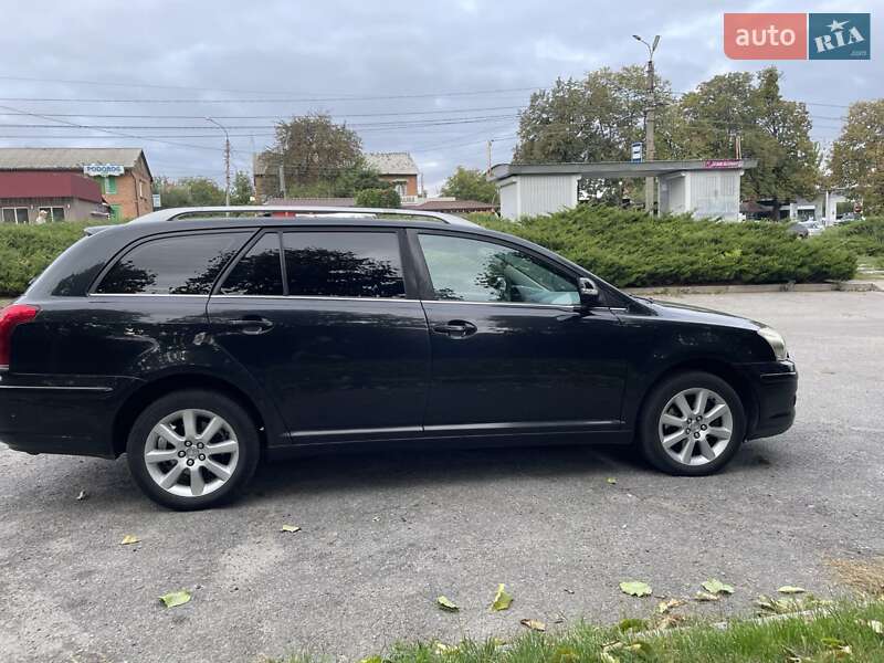 Универсал Toyota Avensis 2007 в Умани