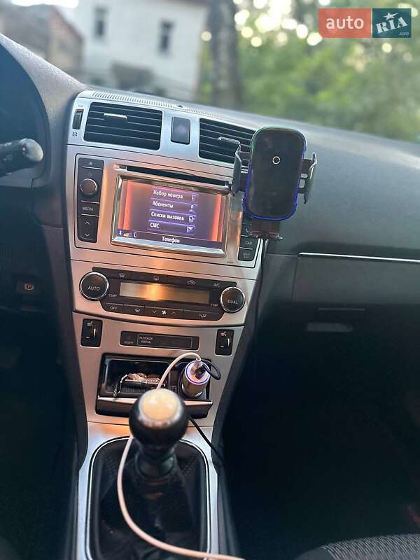 Универсал Toyota Avensis 2014 в Львове фото 13 Универсал Toyota Avensis 2014 в Львове