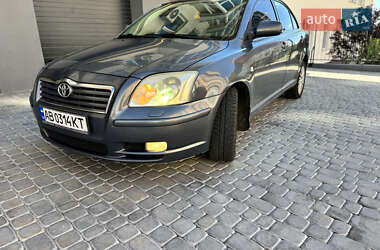 Седан Toyota Avensis 2004 в Вінниці