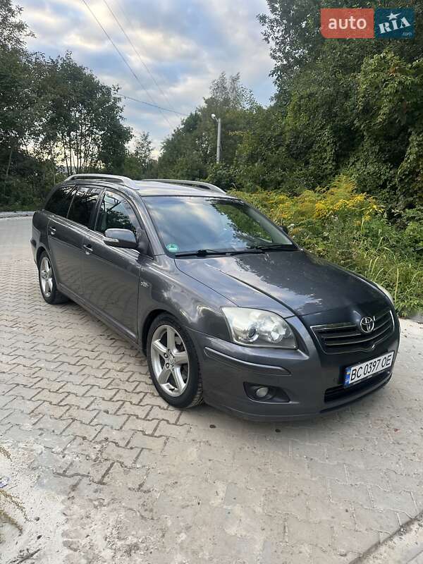 Универсал Toyota Avensis 2007 в Львове