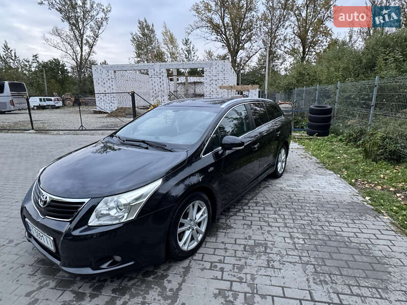 Універсал Toyota Avensis 2010 в Івано-Франківську фото 8 Універсал Toyota Avensis 2010 в Івано-Франківську