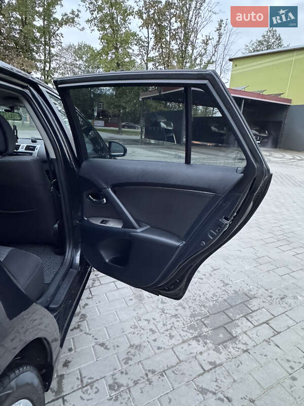 Універсал Toyota Avensis 2010 в Івано-Франківську фото 15 Універсал Toyota Avensis 2010 в Івано-Франківську