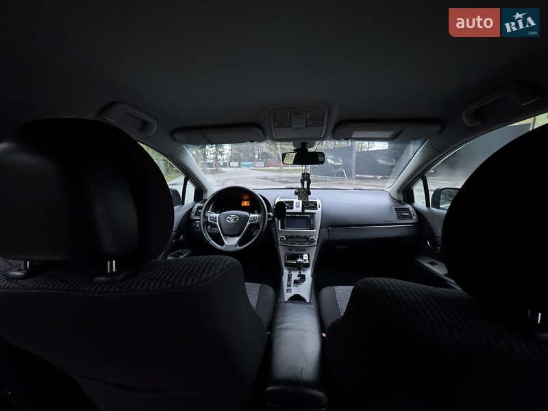 Універсал Toyota Avensis 2010 в Івано-Франківську фото 28 Універсал Toyota Avensis 2010 в Івано-Франківську