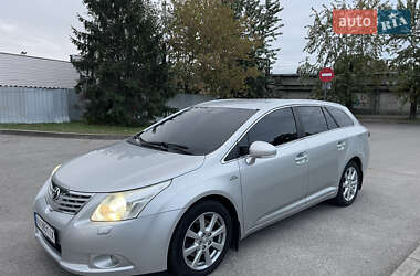 Универсал Toyota Avensis 2010 в Харькове
