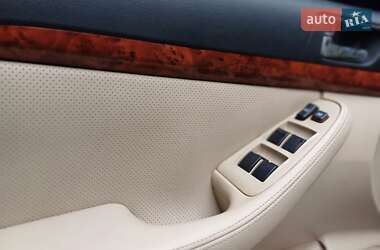 Универсал Toyota Avensis 2003 в 