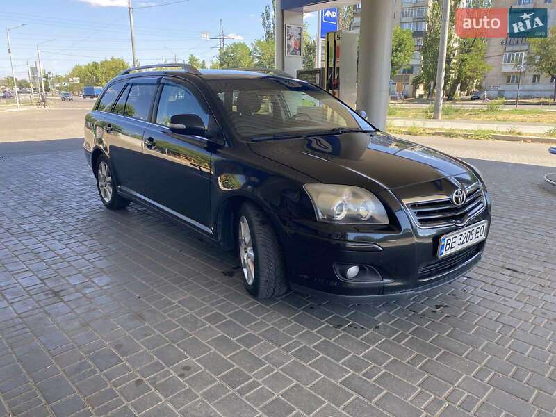 Универсал Toyota Avensis 2006 в Николаеве