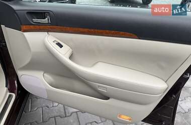 Седан Toyota Avensis 2008 в 