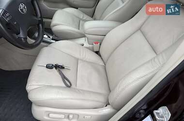 Седан Toyota Avensis 2008 в 
