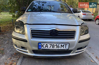 Универсал Toyota Avensis 2004 в Киеве