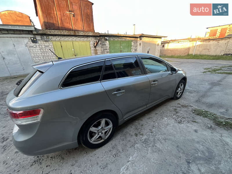 Универсал Toyota Avensis 2011 в Украинке фото 2 Универсал Toyota Avensis 2011 в Украинке