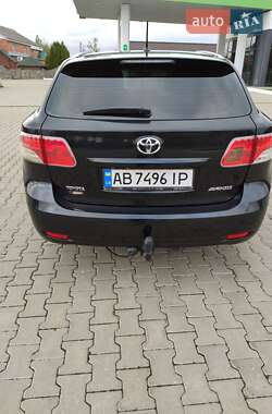 Универсал Toyota Avensis 2010 в 