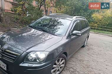 Універсал Toyota Avensis 2006 в Хмельницькому