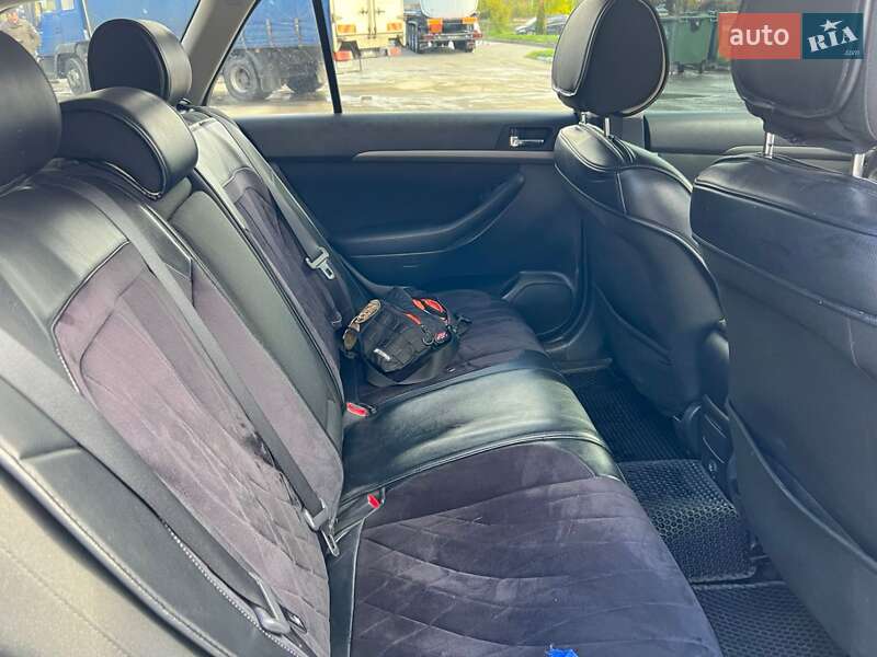 Універсал Toyota Avensis 2007 в Кучургані