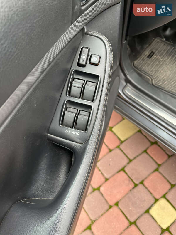 Универсал Toyota Avensis 2006 в Владимире