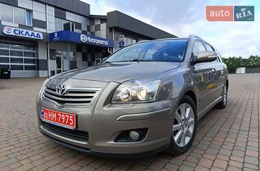 Универсал Toyota Avensis 2007 в Сарнах