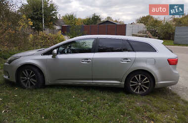 Универсал Toyota Avensis 2013 в Киеве
