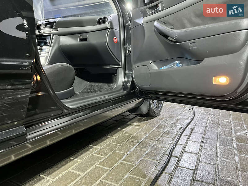 Універсал Toyota Avensis 2008 в Львові