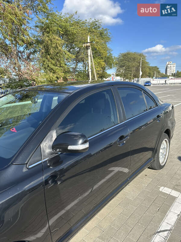 Седан Toyota Avensis 2007 в Одесі