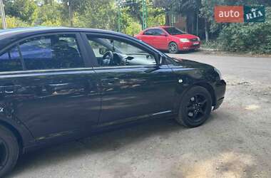 Седан Toyota Avensis 2003 в Роздільній