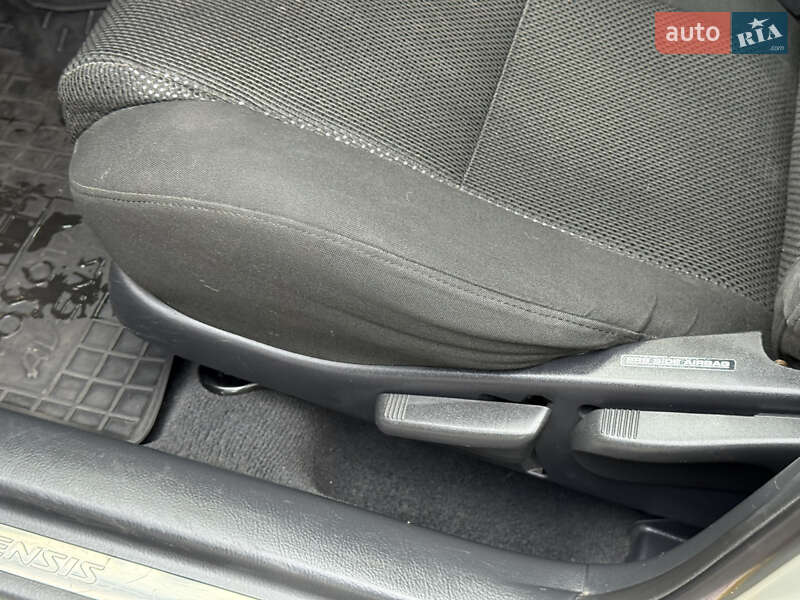 Седан Toyota Avensis 2005 в Днепре фото 37 Седан Toyota Avensis 2005 в Днепре