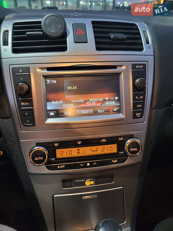 Универсал Toyota Avensis 2015 в Киеве фото 13 Универсал Toyota Avensis 2015 в Киеве