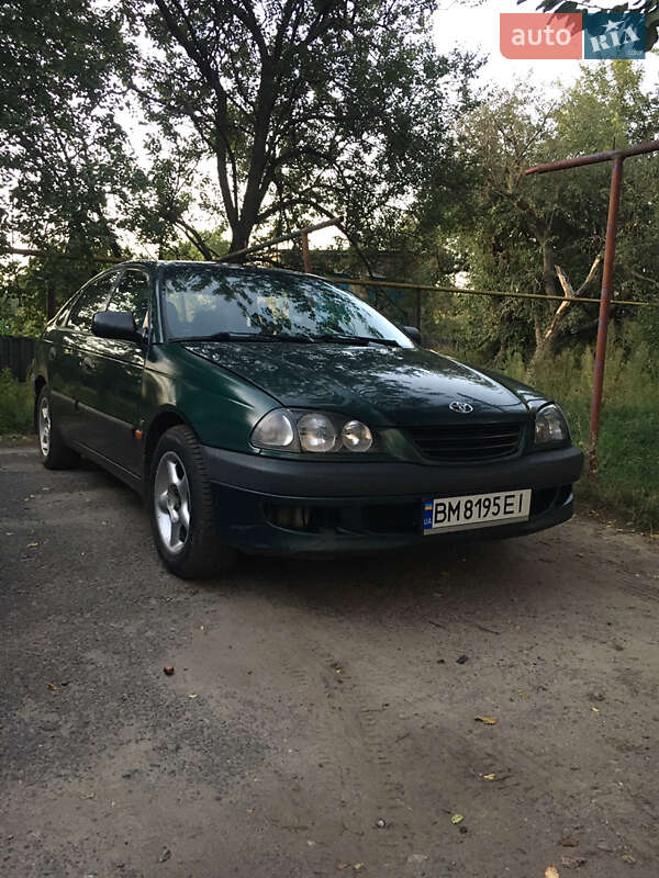 Toyota Avensis 1998