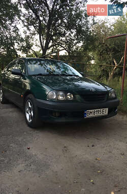 Лифтбек Toyota Avensis 1998 в 