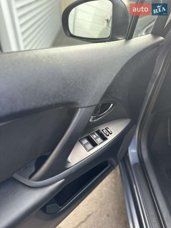 Универсал Toyota Avensis 2010 в Одессе