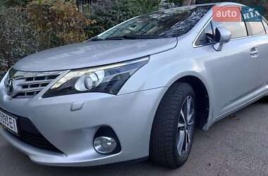 Седан Toyota Avensis 2012 в Львове