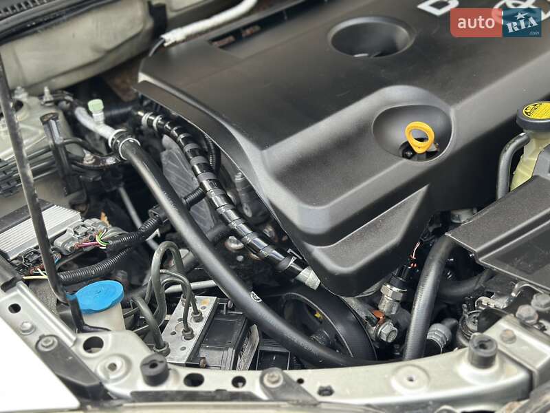 Седан Toyota Avensis 2007 в Дрогобичі