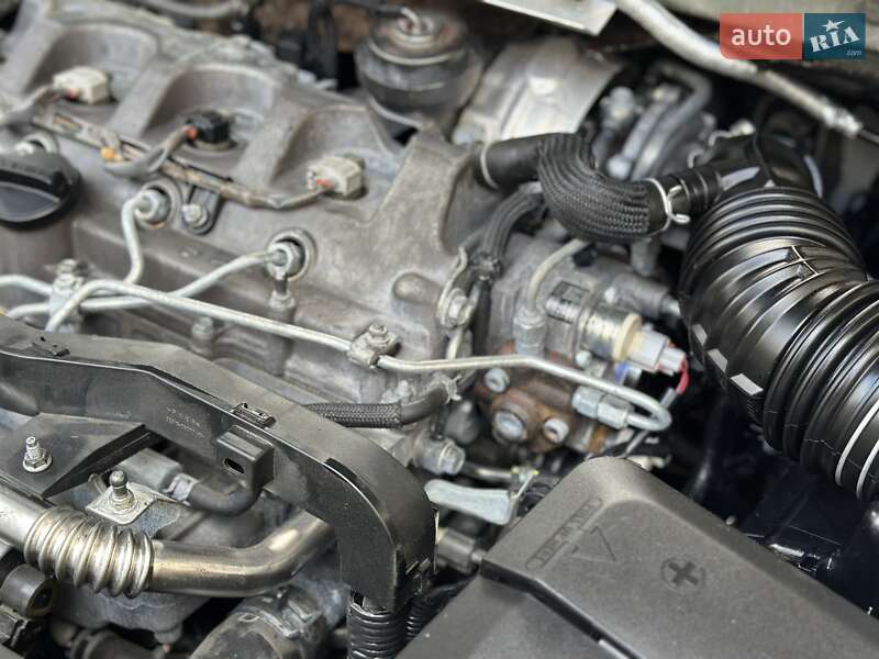 Седан Toyota Avensis 2007 в Дрогобичі