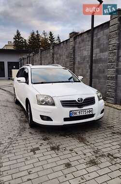 Универсал Toyota Avensis 2007 в Ровно