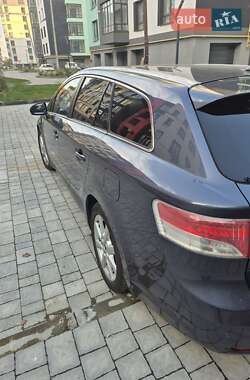 Універсал Toyota Avensis 2009 в  фото 4 Універсал Toyota Avensis 2009 в