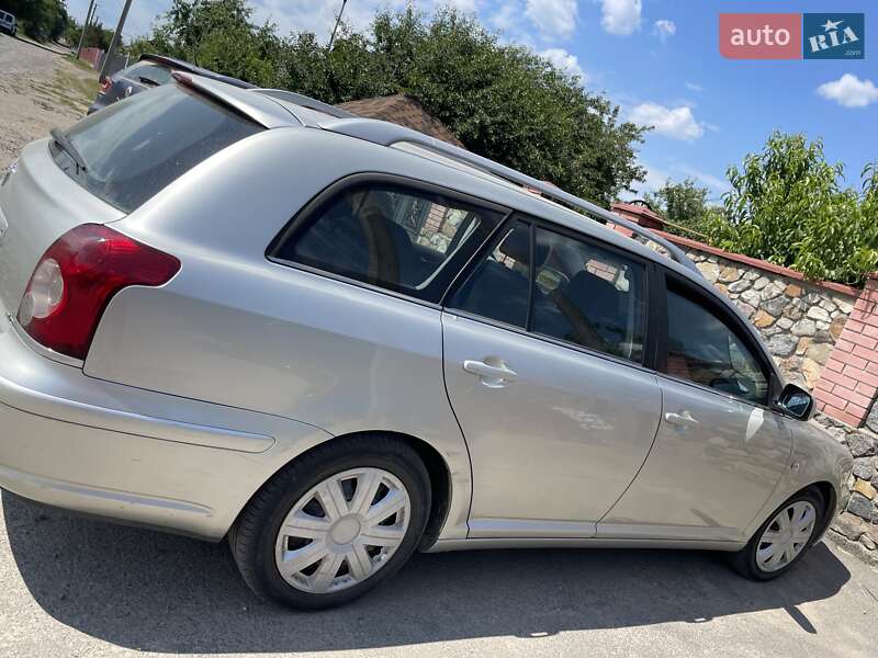 Универсал Toyota Avensis 2003 в Виннице фото 2 Универсал Toyota Avensis 2003 в Виннице