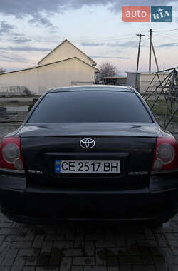 Седан Toyota Avensis 2008 в Черновцах
