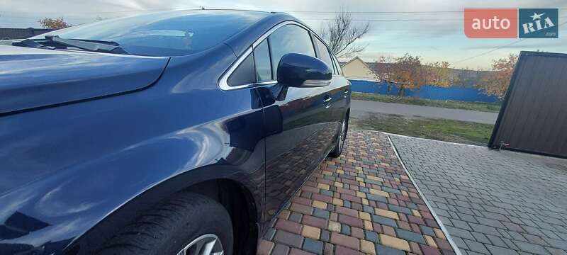 Универсал Toyota Avensis 2010 в Черкассах