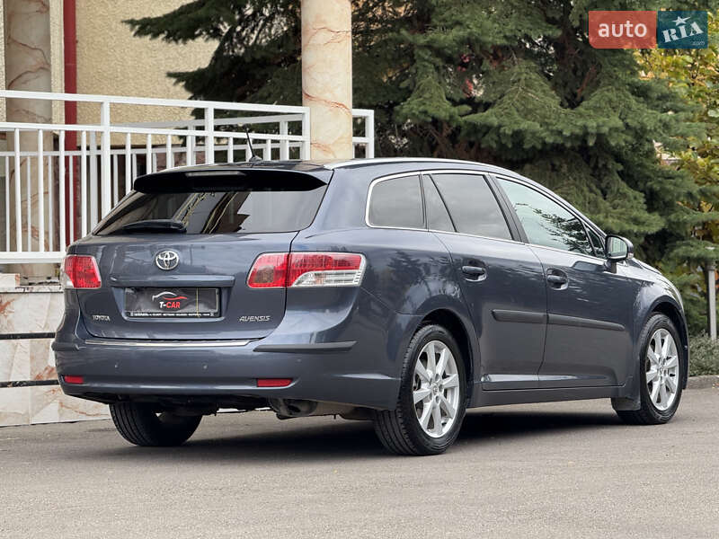 Универсал Toyota Avensis 2009 в Тернополе