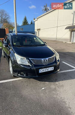 Универсал Toyota Avensis 2009 в Гореничах