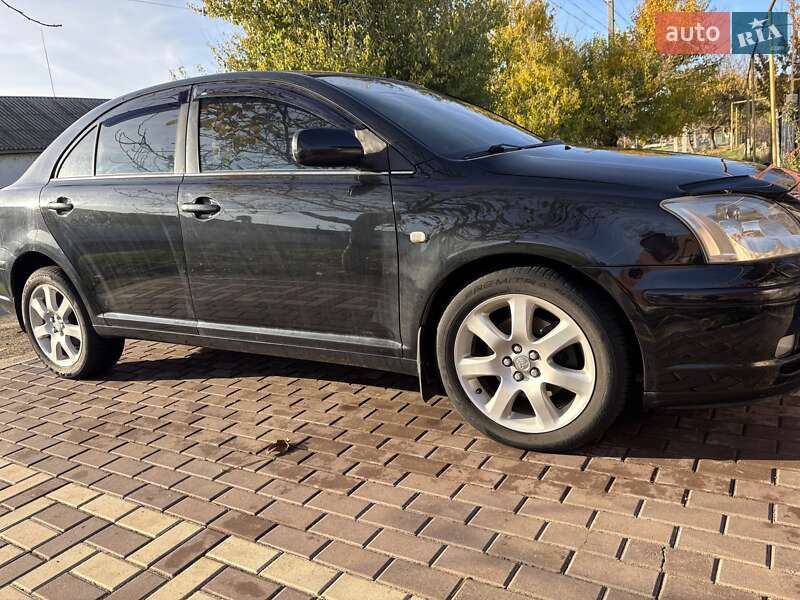 Седан Toyota Avensis 2004 в Березовке фото 10 Седан Toyota Avensis 2004 в Березовке
