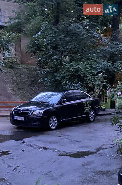 Седан Toyota Avensis 2007 в Киеве